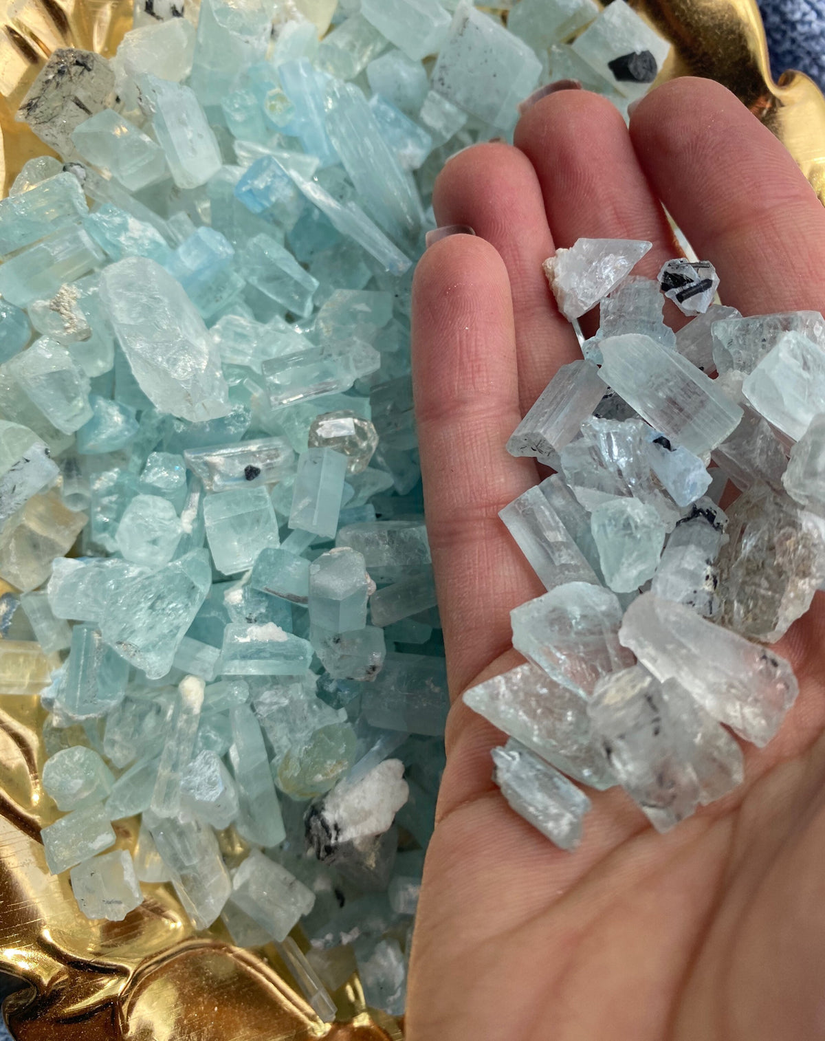 Raw Aquamarine Chunk: Nigar, Pakistan Mineral Specimen (13-22mm)