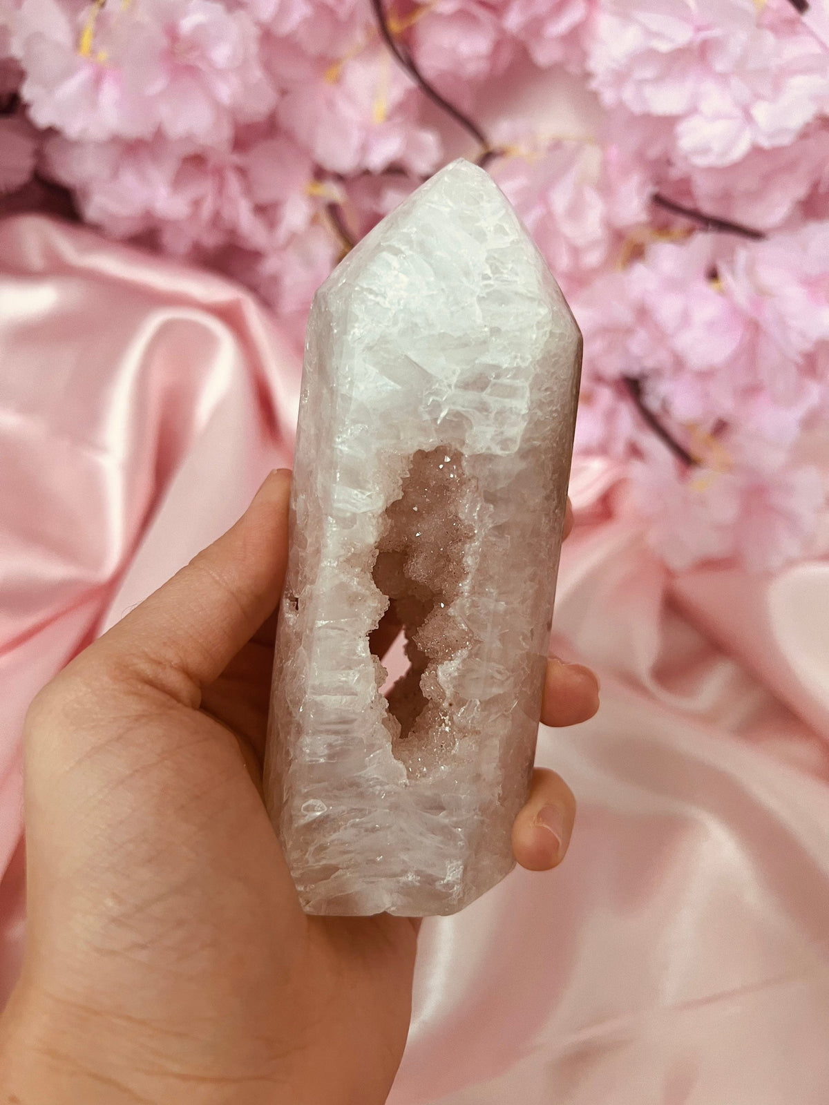 Sparkly Pink Amethyst Quartz Tower, Drusy Pocket